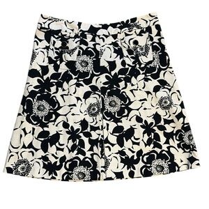Merona A-Line Skirt Floral Pleated Black & Cream Size 16